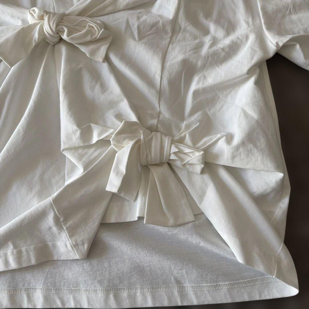 MUVEIL リボン付きホワイトTシャツ