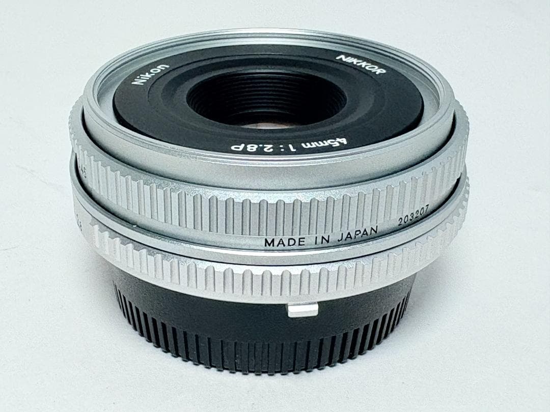 ニコン Ai-S NIKKOR 45mm F2.8 P シルバー