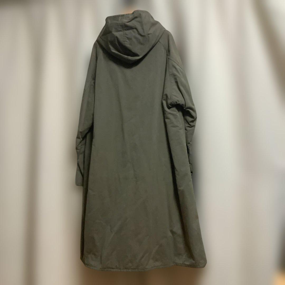 COMOLI フーデッドコート　サイズ2 クリーニング済