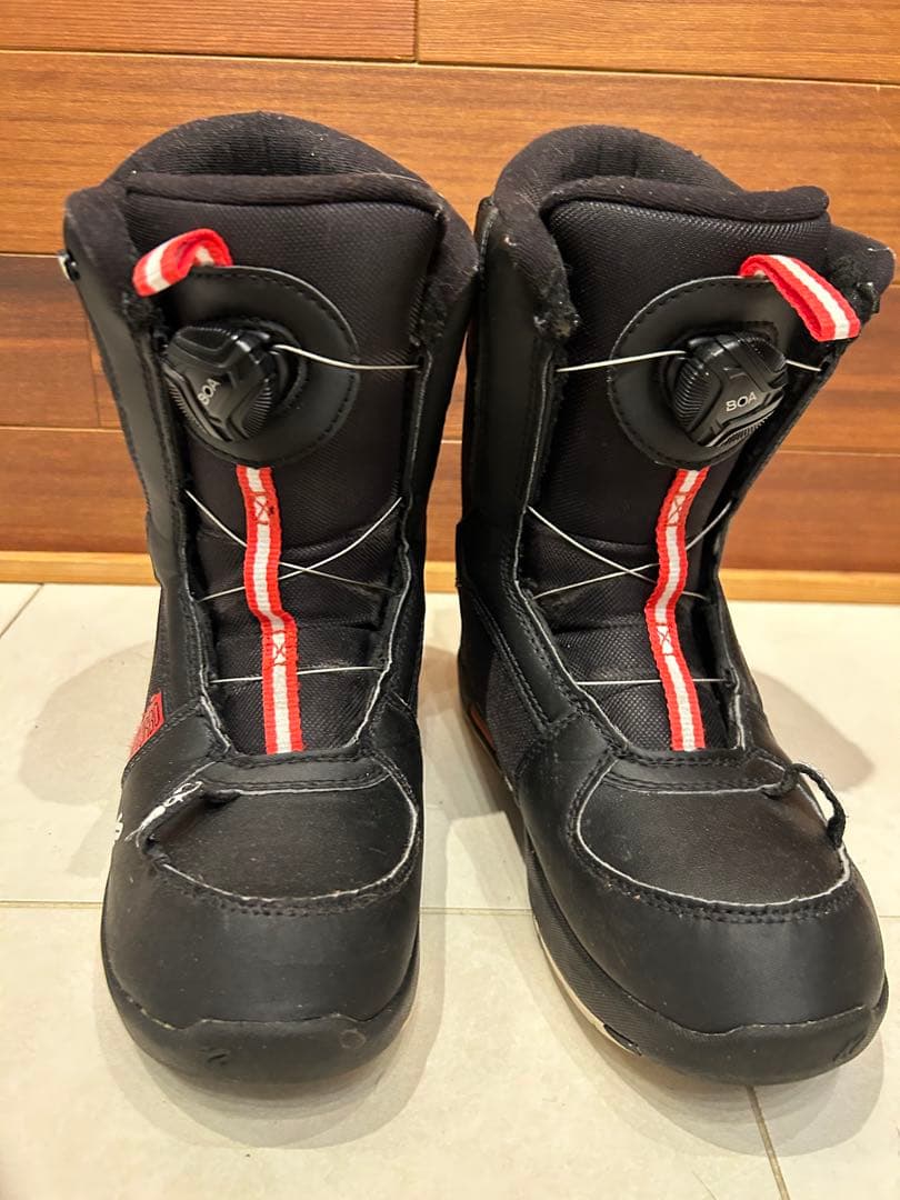 K2 子ども用スノーボードブーツ ブラック/レッド