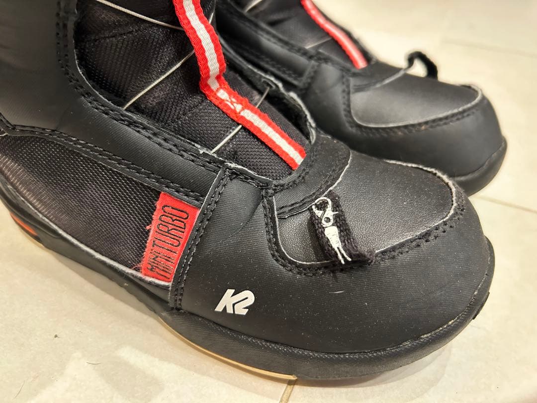 K2 子ども用スノーボードブーツ ブラック/レッド