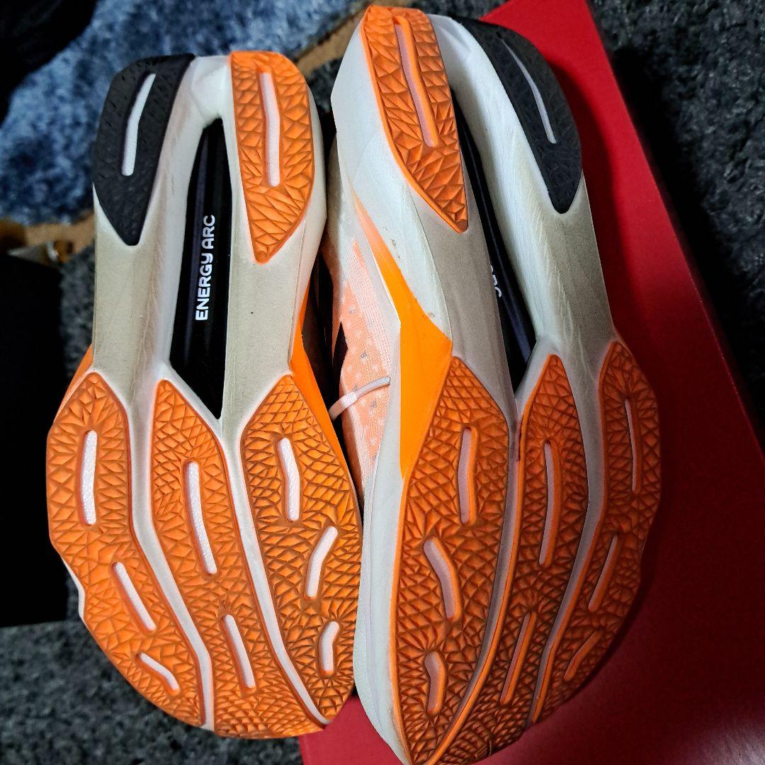 New Balance フューエルセルエリートv4 26.5cm