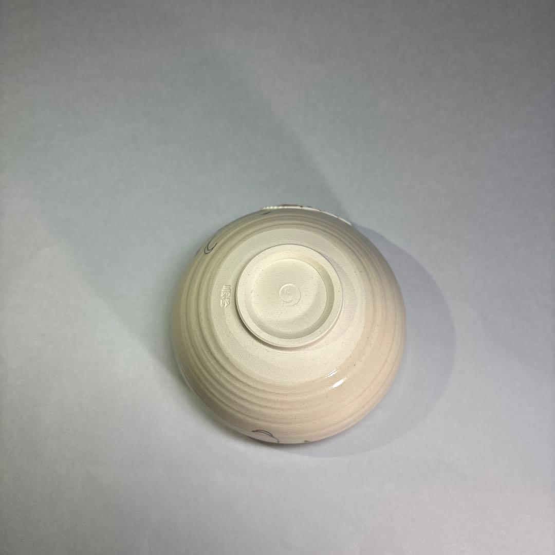 (未使用)今岡三四郎　浮彫花筏茶碗 (桐箱入)