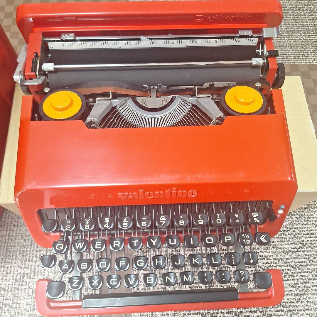 オリベッティ、バレンタイン、タイプライター