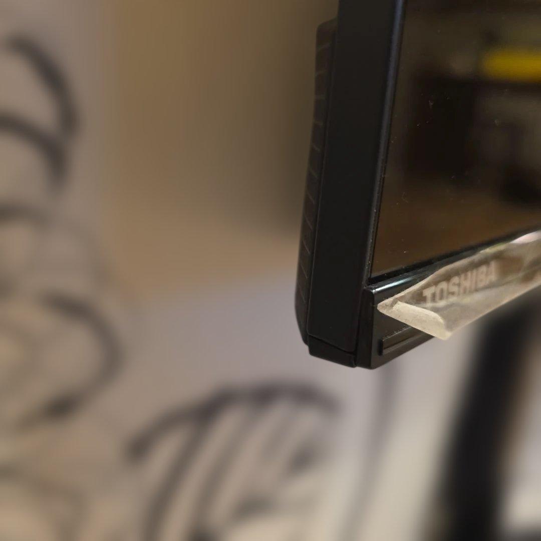 REGZA 2020年製 43インチ液晶テレビ 18