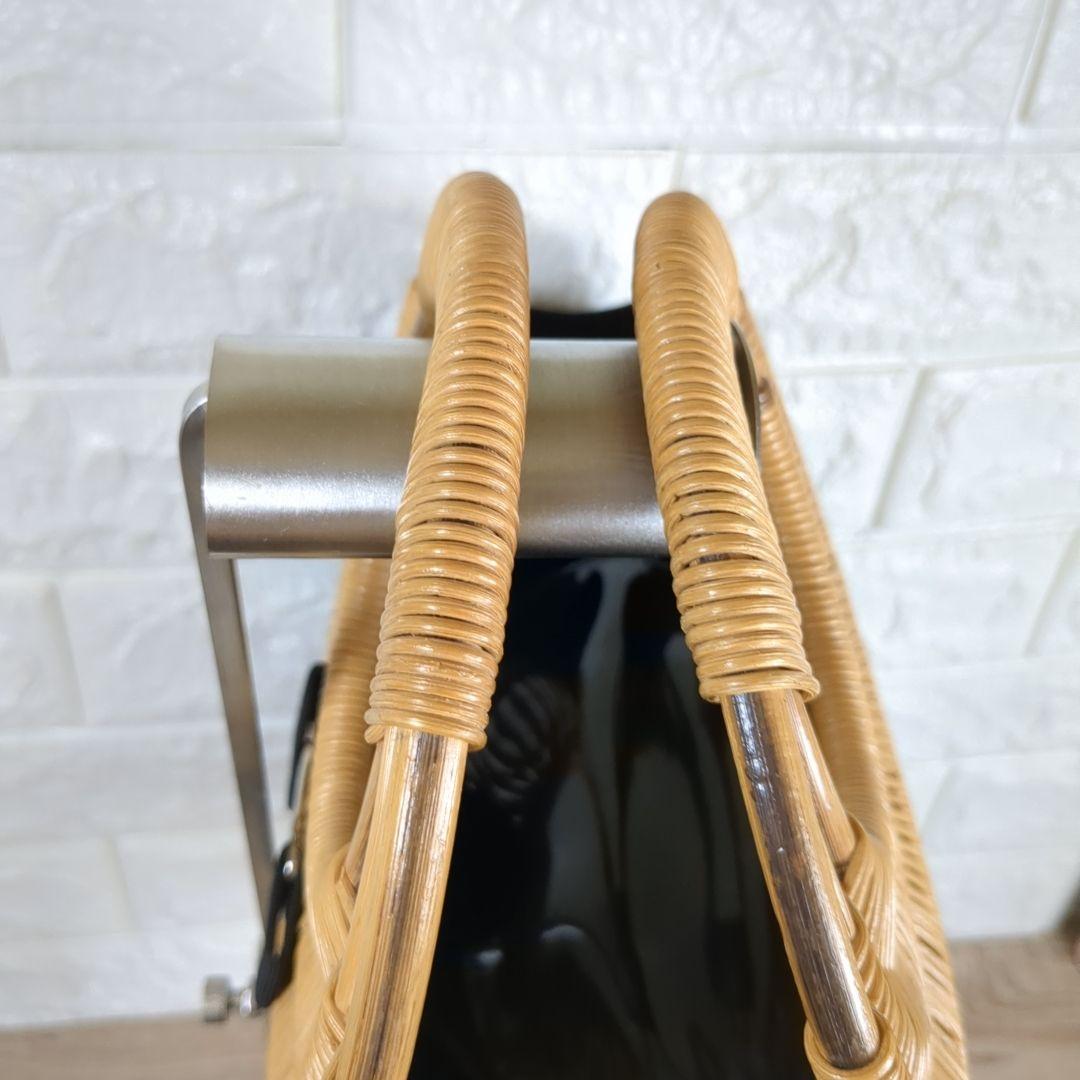 サルヴァトーレフェラガモ かごバッグ ハンドバッグ ヴァラリボン トートバッグ