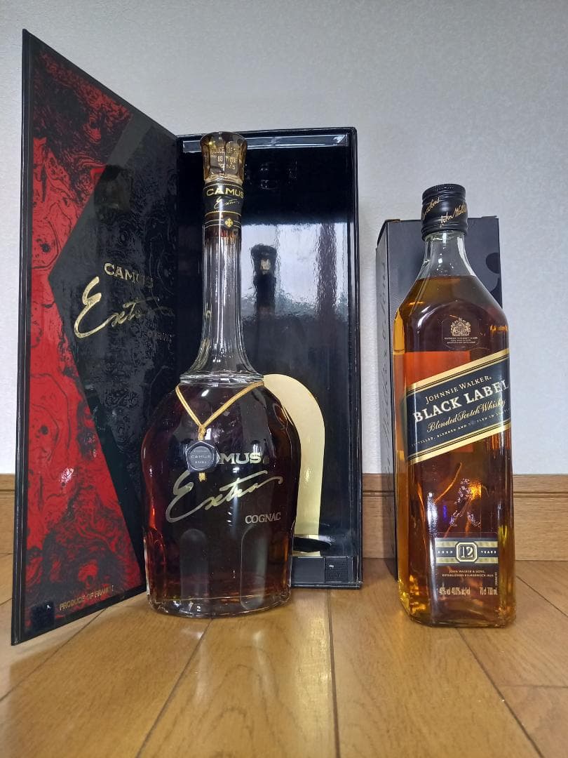 カミュ　ジョニーウォーカー 2本セット