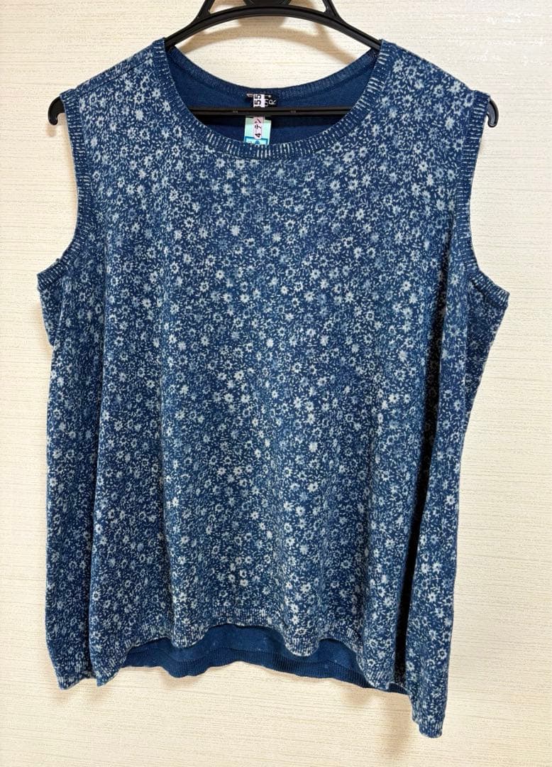 45R フラワープリント　ブルー　コットン　ニット　ベスト