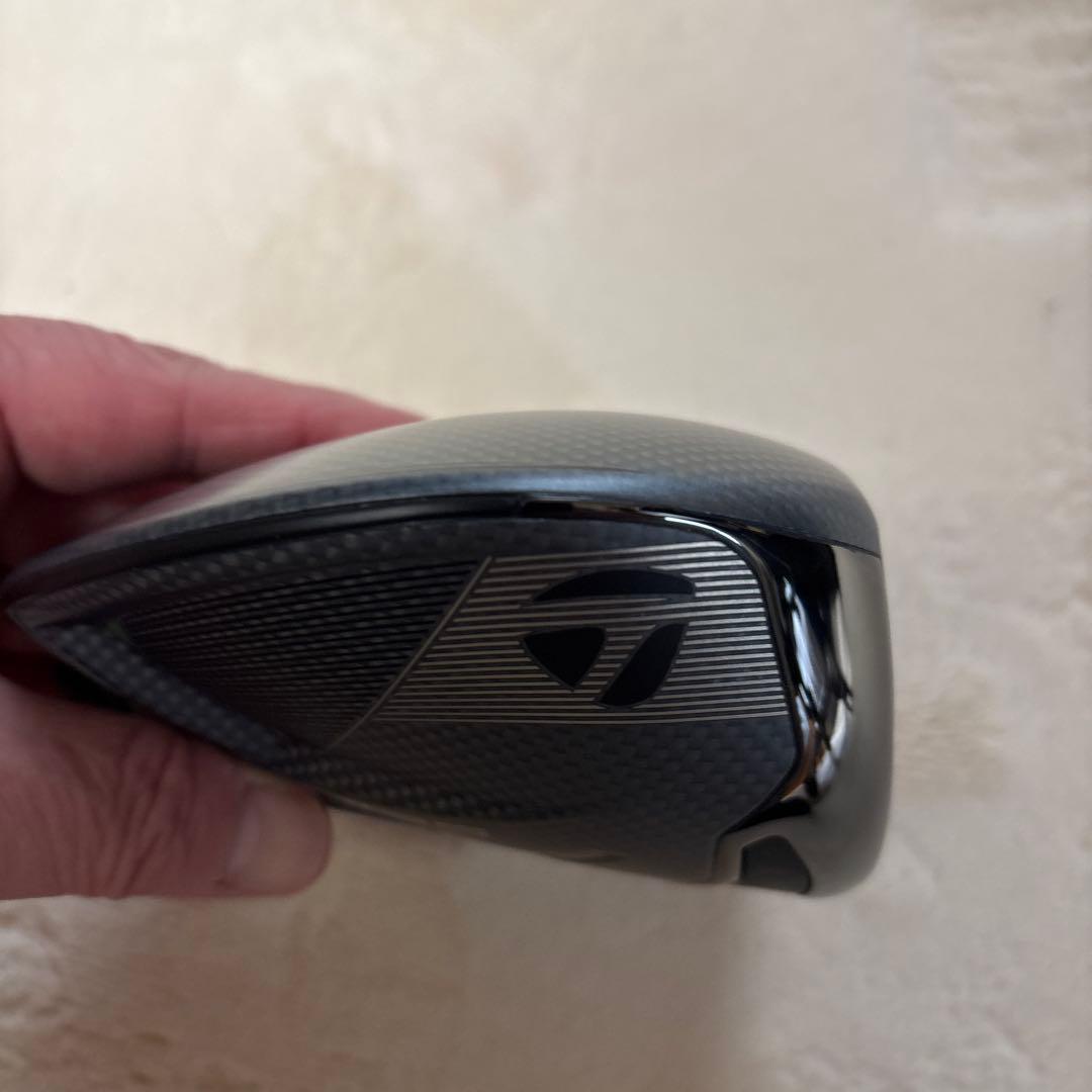 ほぼ未使用TaylorMade Qi35MAXドライバー 10.5度