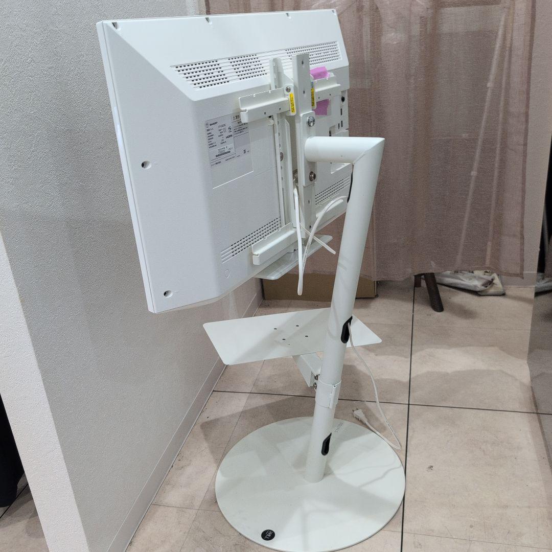 希少ホワイトwallスタンドと2022年型アクオス32型テレビのSET引取値引