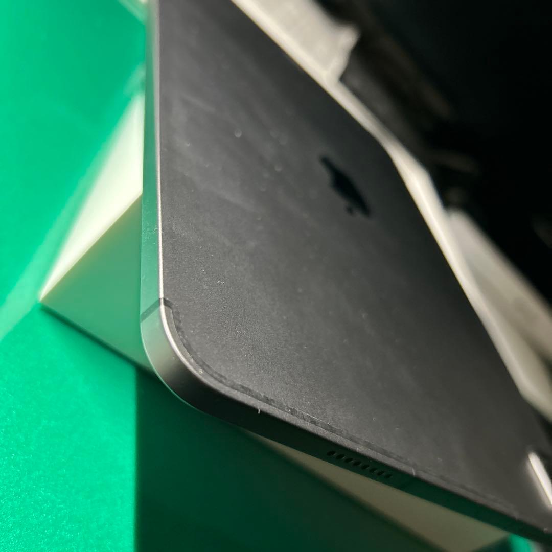 iPad Pro 11インチ 第三世代 Cellular モデル　256GB