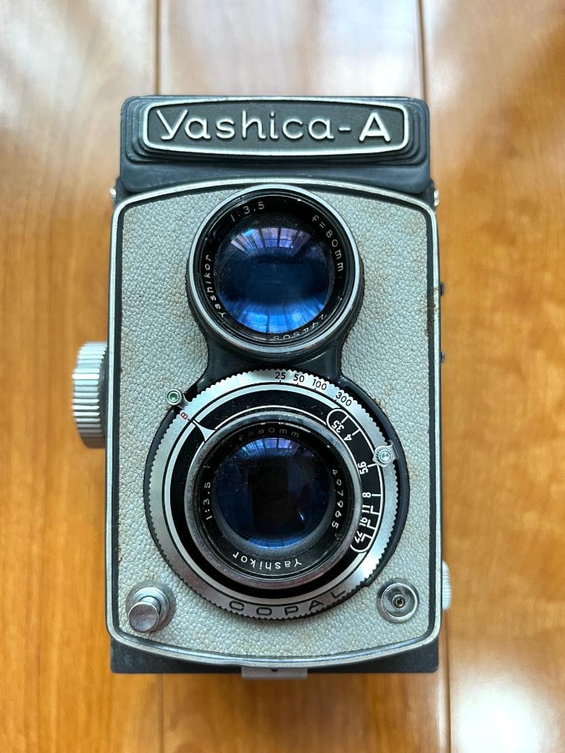 【動作品】Yashica-A 二眼レフカメラ【ケース付き】