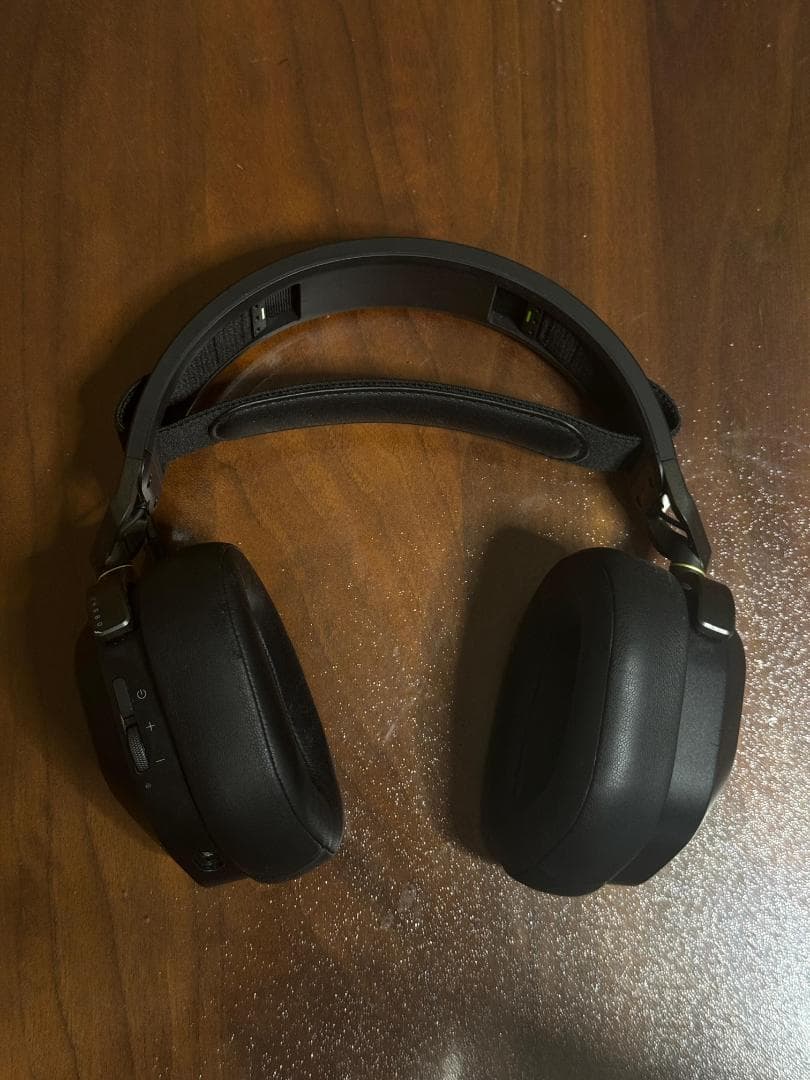 ヘッドホン HS80 CORSAIR