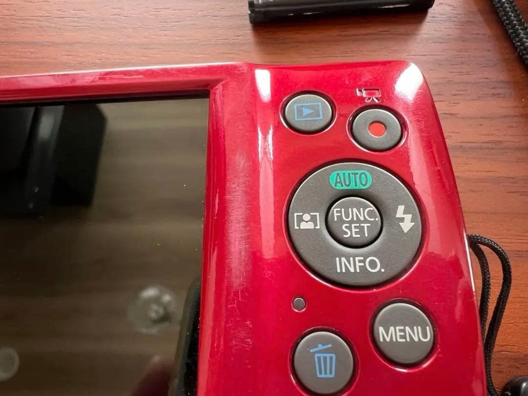 Canon IXY 180 レッド　（その1）