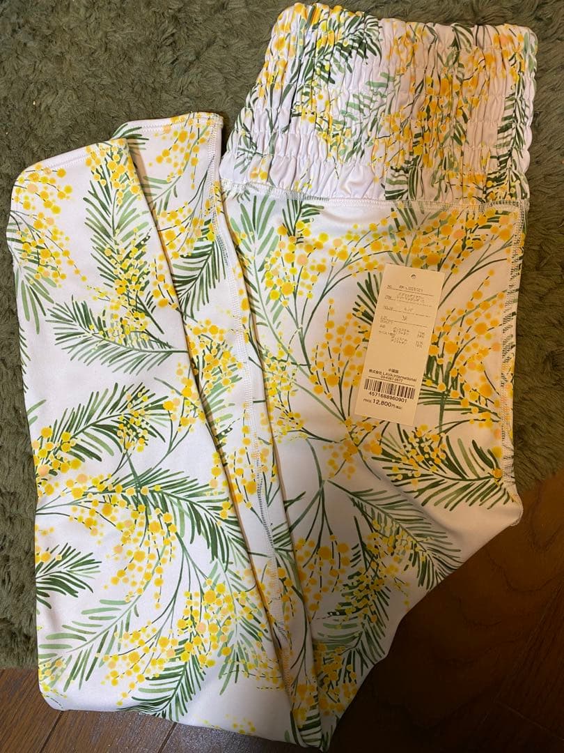 【SUKALA】 スプリングフラワーシャーリングレギンス　ミモザ Mサイズ