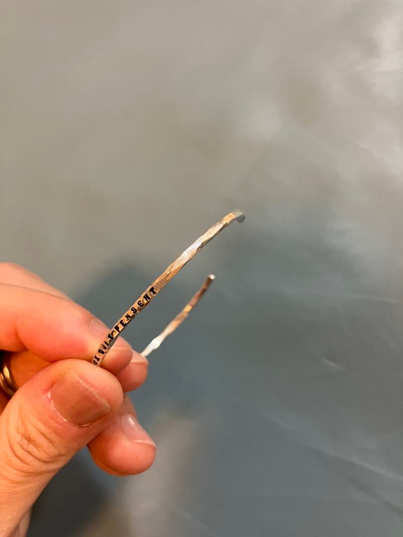 【SERGE THORAVAL (セルジュ・トラヴァル)】バングル　シルバー