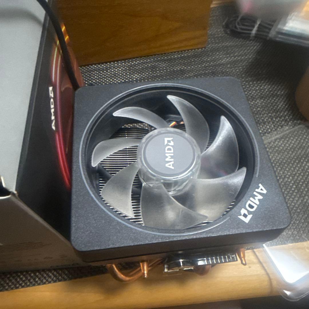 AMD Ryzen 7 3700X CPU 本体 CPUファン付