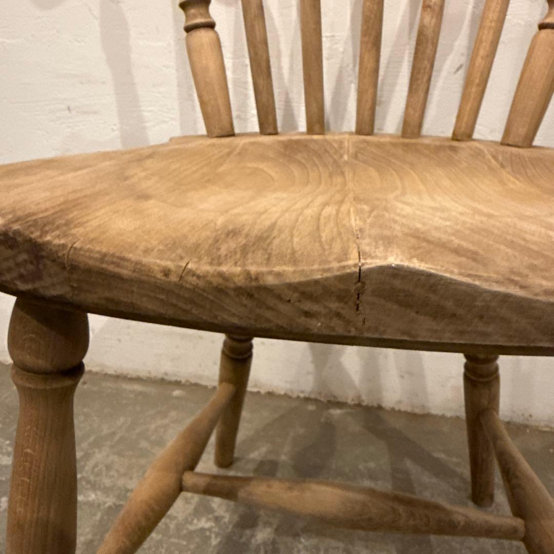 みーダイニングチェア　カフェチェア　剥離