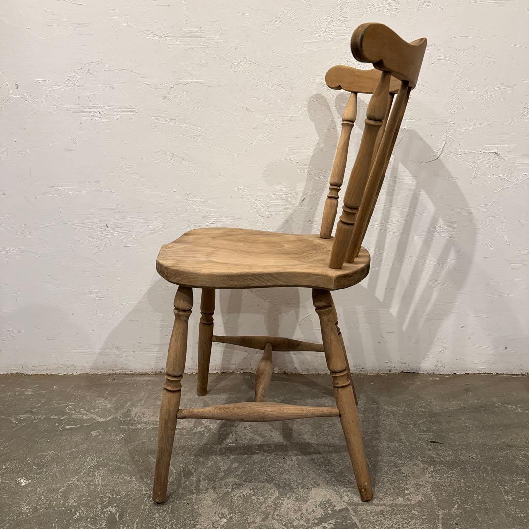 みーダイニングチェア　カフェチェア　剥離