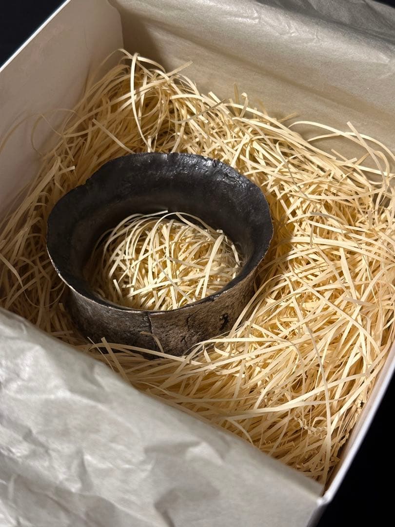 (新品JULIUS)の陶器ブレスレット　コムデギャルソン・アタッチメント