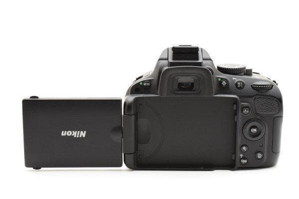 ニコン Nikon D5100 ボディ 一眼レフカメラ《ショット数7539回》