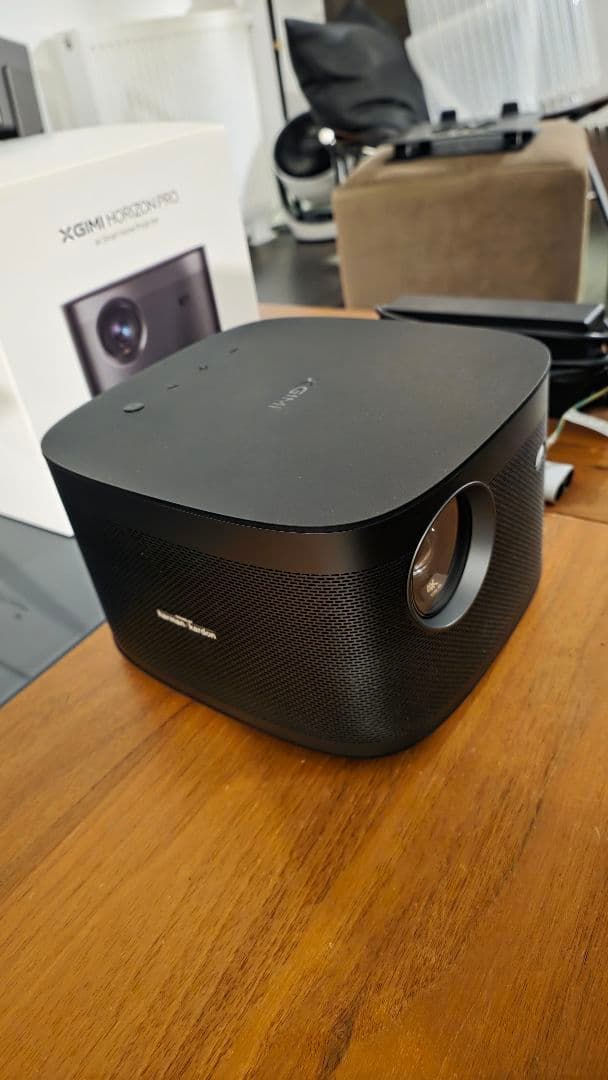 XGIMI HORIZON Pro プロジェクター本体