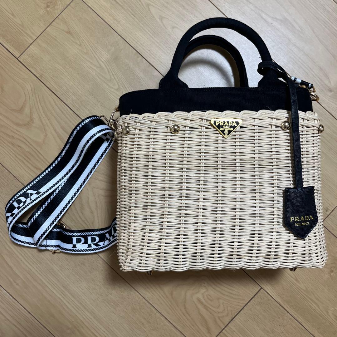 かごバッグ ホワイト/ブラック