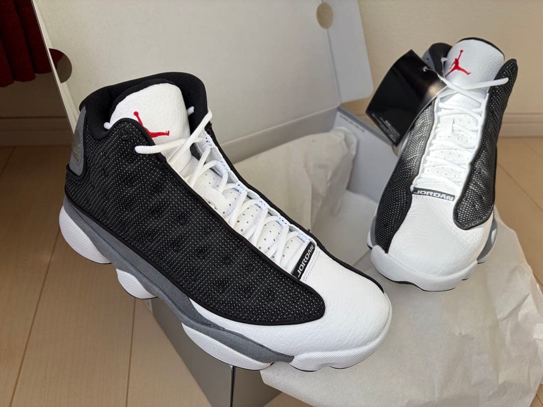 エアジョーダン13 ホワイト/ブラック/グレー