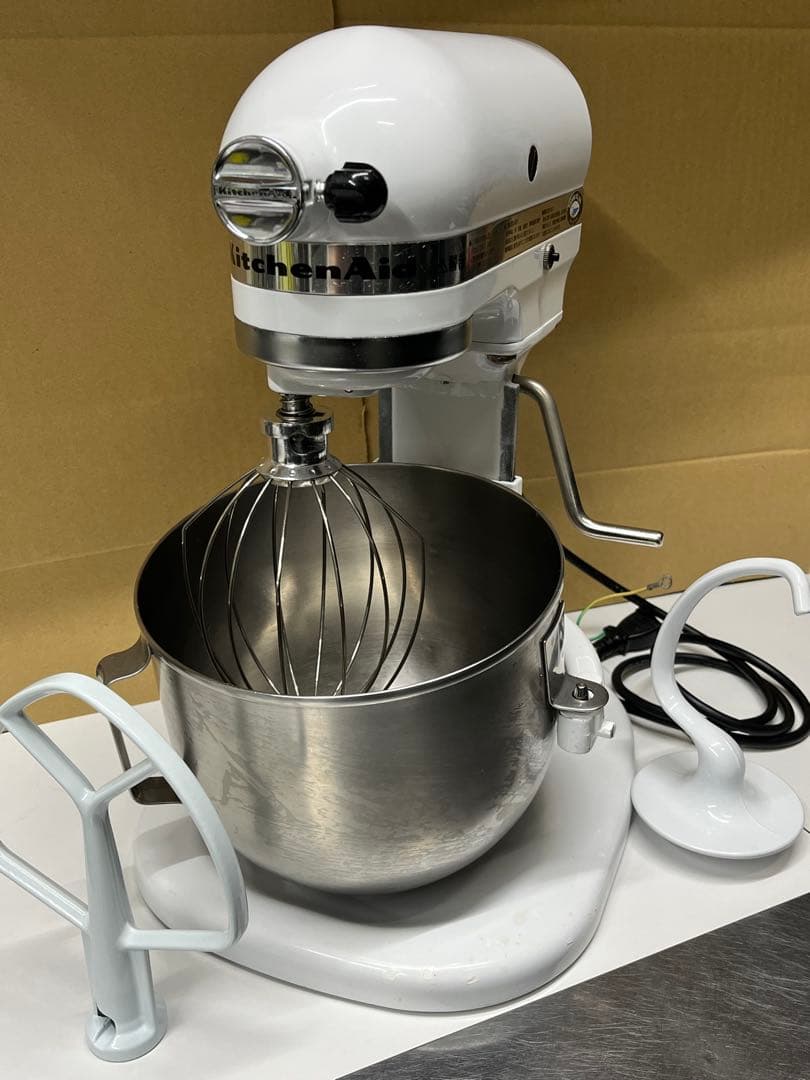 KitchenAid スタンドミキサー ホワイトKSM5 ジャンク　直せる人向け