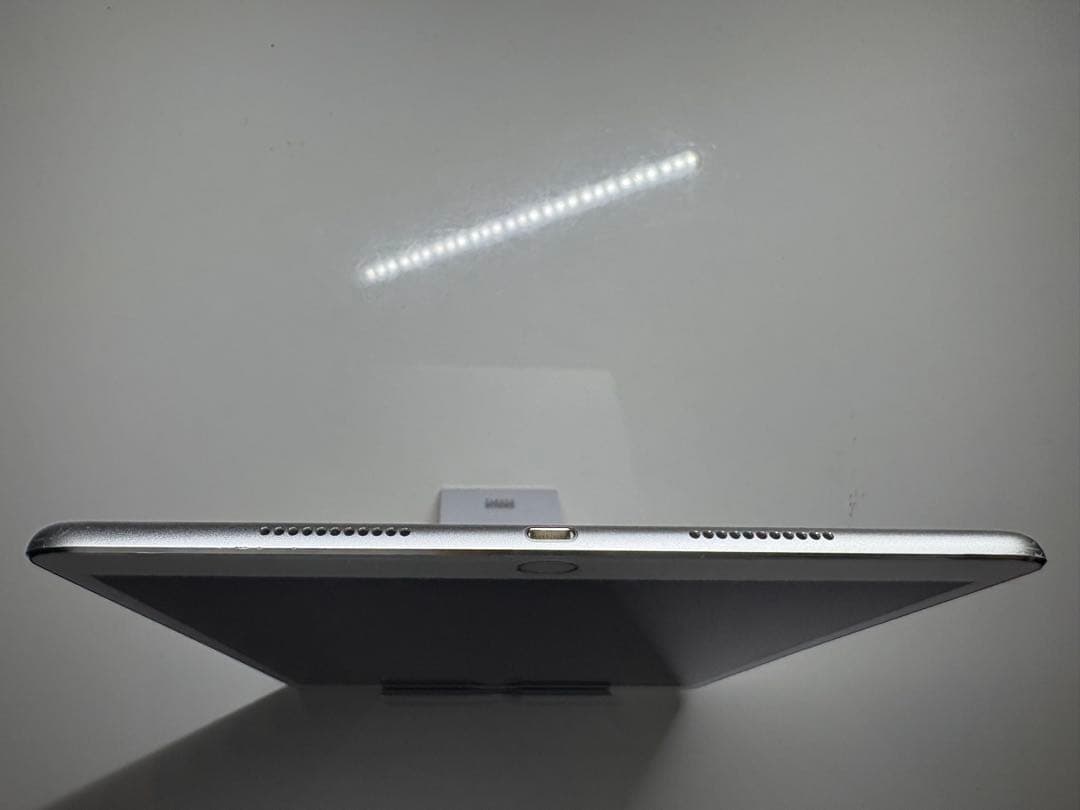 AppleiPadPro10.5インチWi-Fi + Cellular64GB