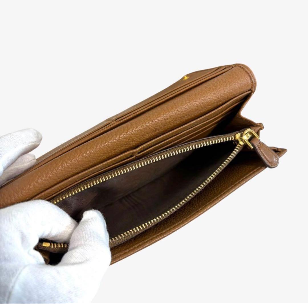 PRADA プラダ 二つ折り 長財布　茶色 ブラウン パスケース シボ革　希少品