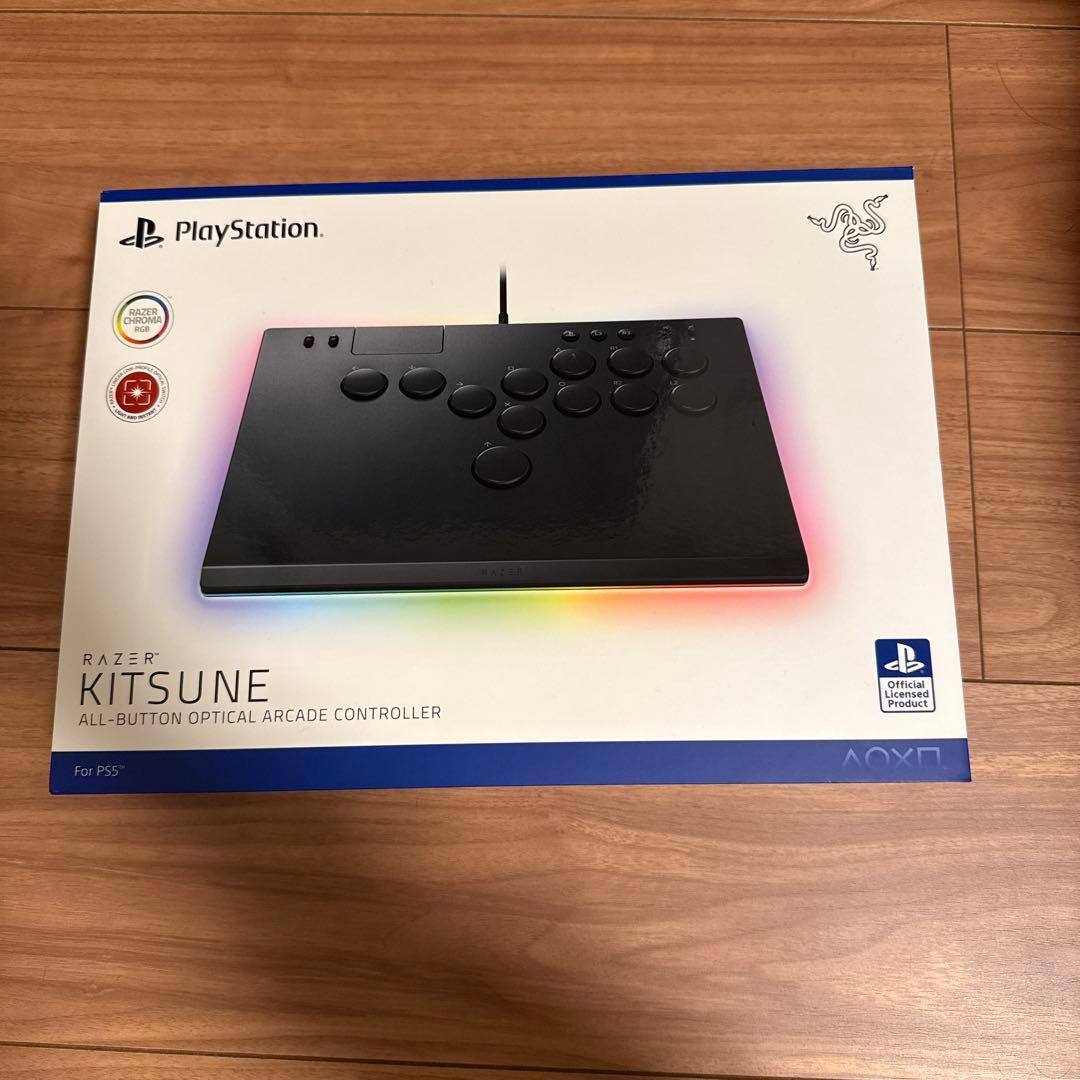 Razer Kitsune PS5 レバーレスコントローラー