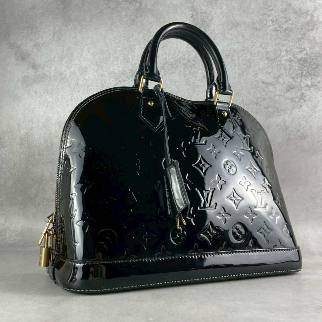 ルイヴィトン アルマPM ヴェルニ ハンドバッグ 廃番品 ブラック 極美品