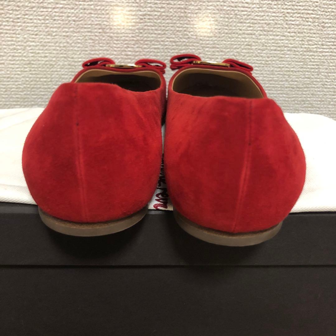 フェラガモ パンプス フラット　VARINA ￼￼71/2D