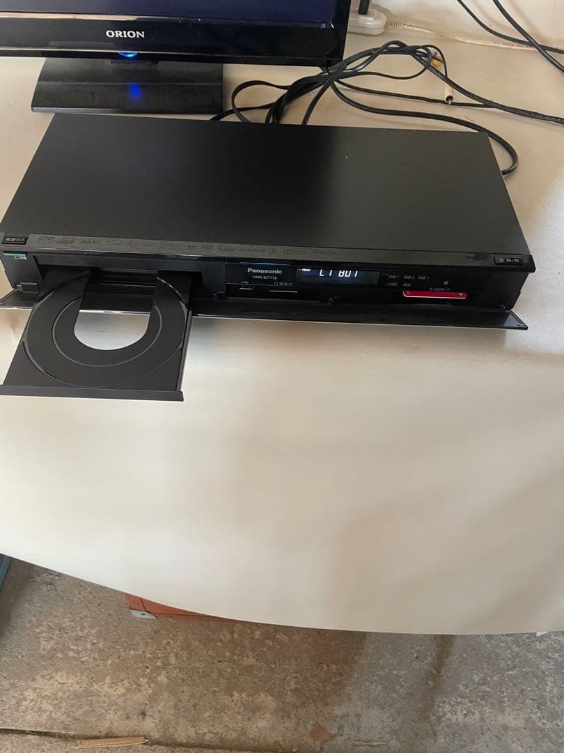 パナソニック ブルーレイレコーダー DMR-BZT730 2013年製