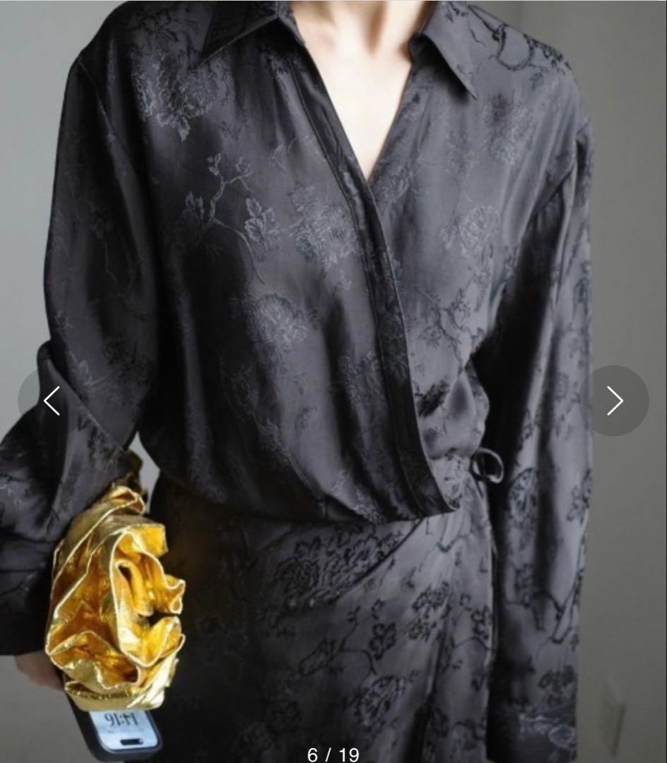 Ameri サテンジャカードフラワードレス