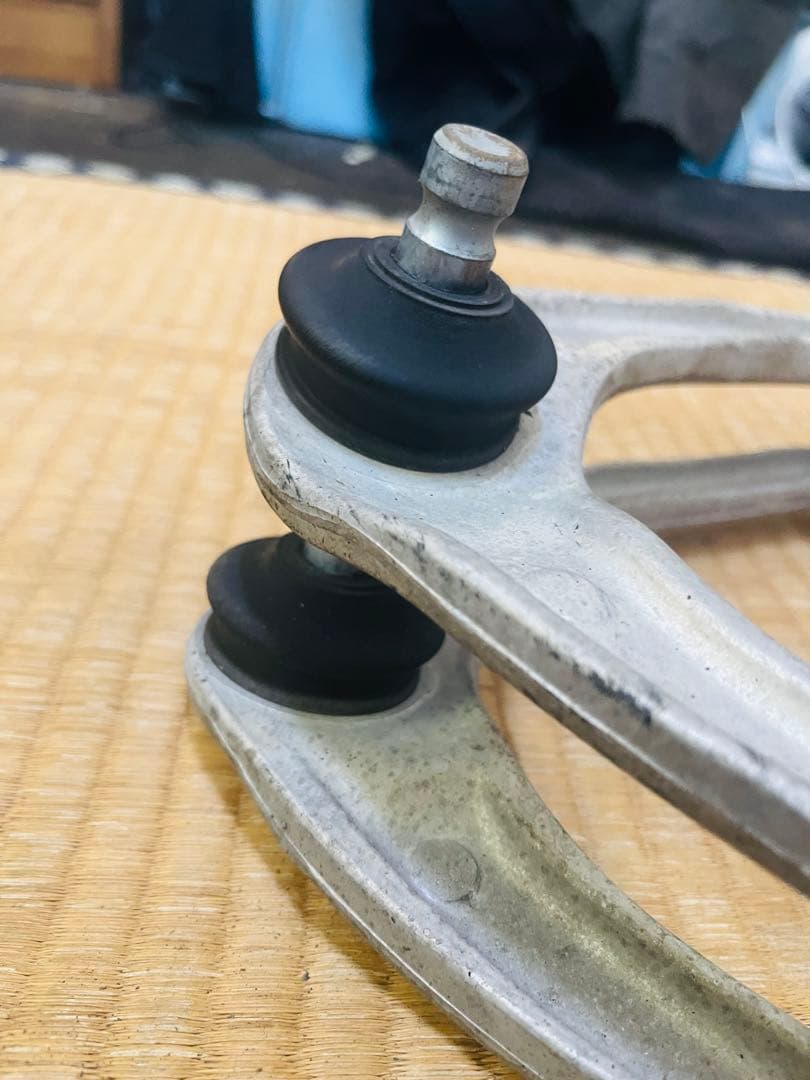 ☆期間限定特価☆V36スカイラインセダン フロントアッパーアーム☆