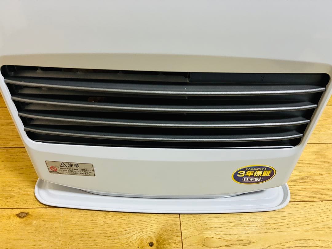 ダイニチブルーヒーター　ムーンホワイト　FW-5623L 23年製