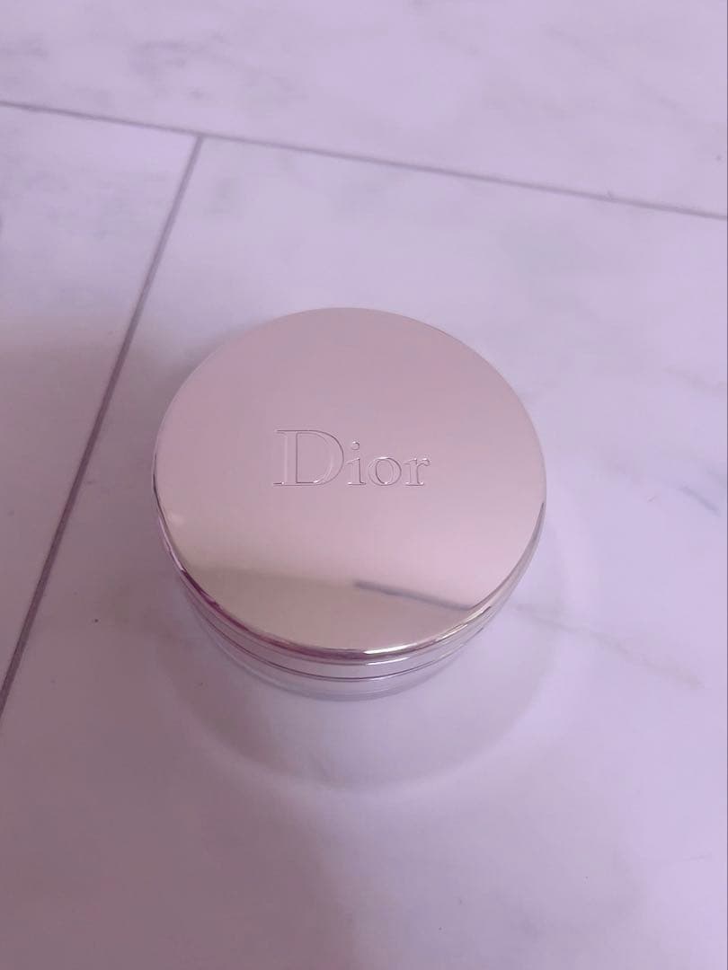 カプチュール トータル パーフェクション ルース パウダー 新品