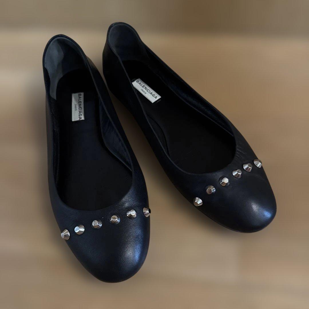 BALENCIAGA スタッズ付きバレエシューズ ブラック
