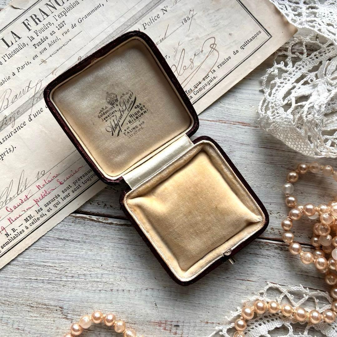 E英国イギリスアンティーク　ジュエリーケース　ブローチメダイ　ジュエリーボックス