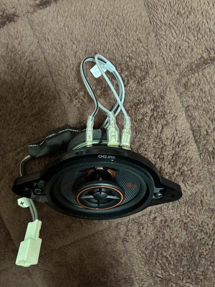 KICKER キッカースピーカー KSC3504 + OG350LH各1個