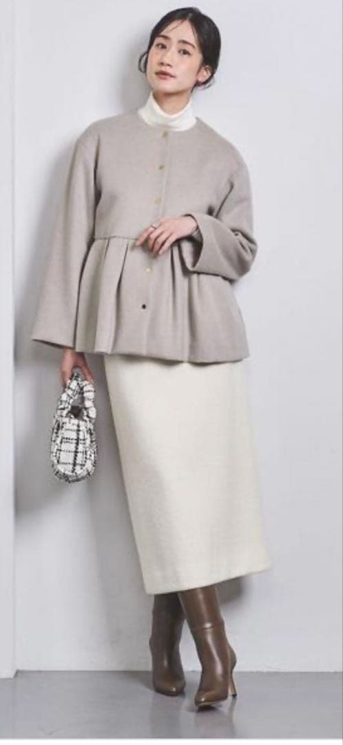 ユナイテッドアローズ　ヘプラムショートコート　36美品！