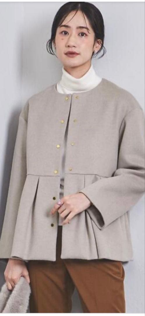 ユナイテッドアローズ　ヘプラムショートコート　36美品！