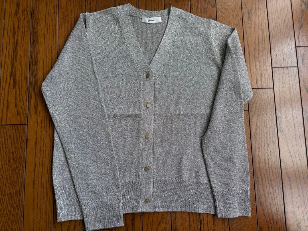 期間限定お値下げ‼️ebureエブールブライトラメリリヤーンカーディガン