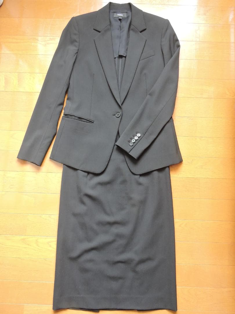 theory　セオリー　スーツ　黒　サイズ０