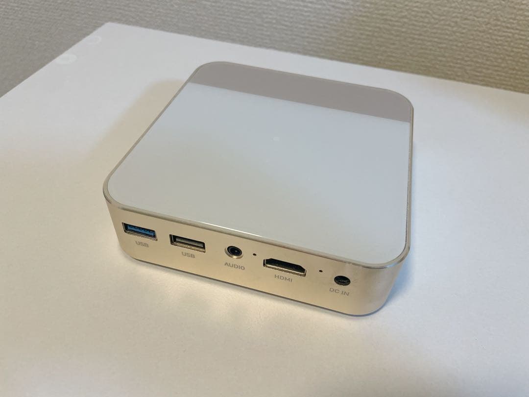 プロジェクター　カベーニ PRO