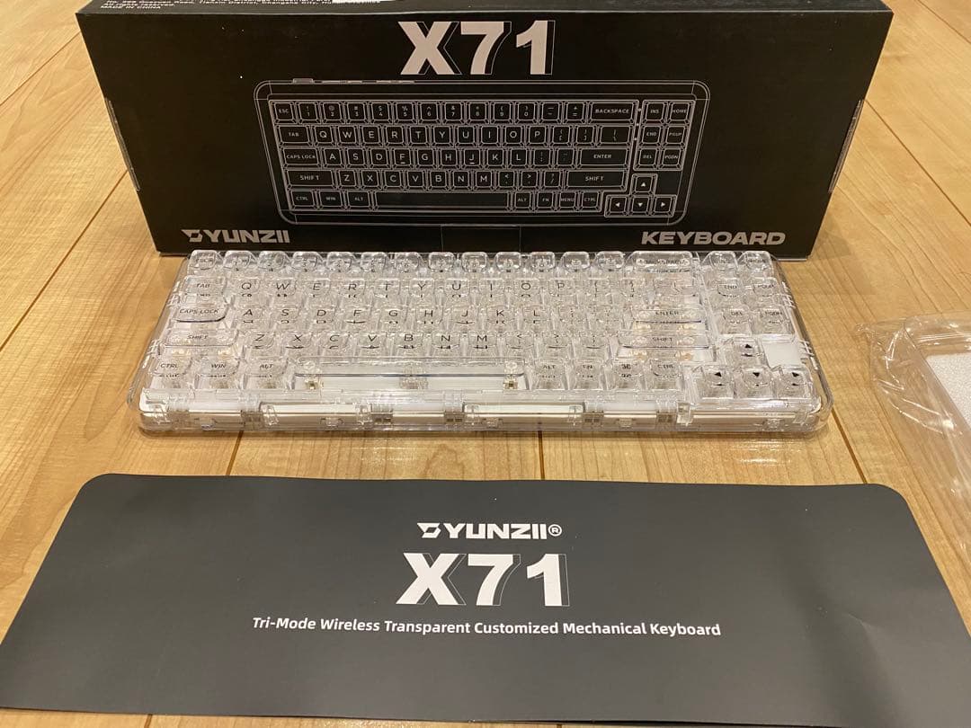YUNZII X71 トライモードワイヤレスキーボード