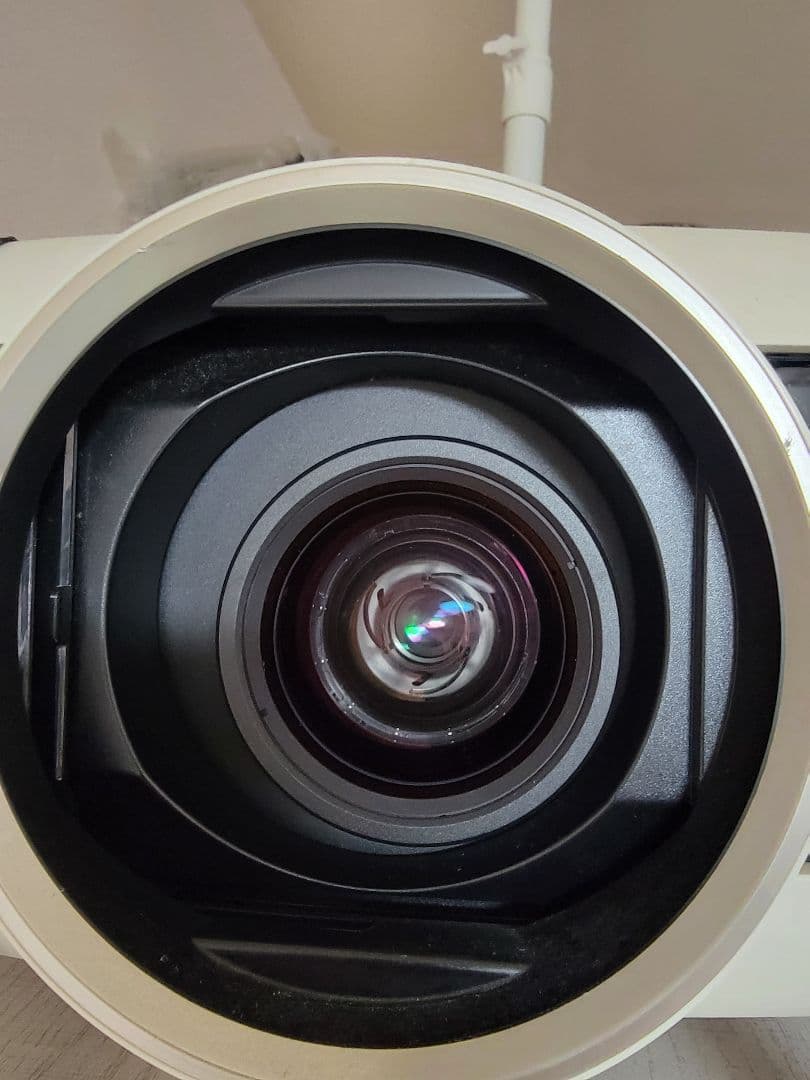 EPSON　tw8100　プロジェクター