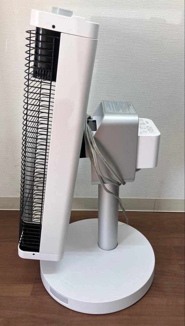 【DAIKIN/ダイキン】遠赤外線暖房機　CER11WS-W 2019年製